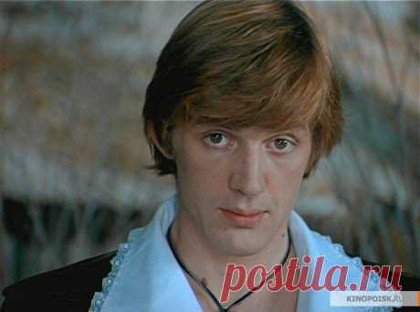 Александр Абдулов