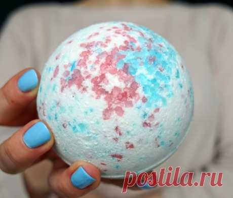 DIY Bath Bombs with Epsom Salt | The Makeup Dummy