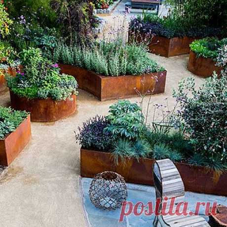 10 design ideas for a tiny edible garden