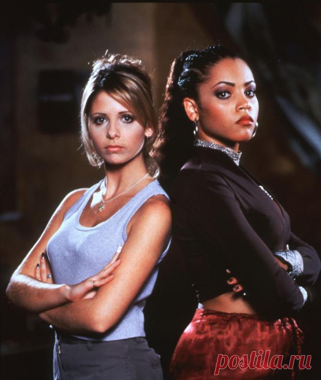 Сара Мишель Геллар и Бьянка Лоусон