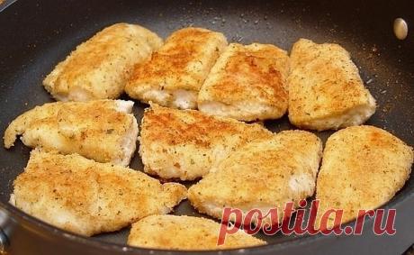 Как приготовить жареную рыбу так, чтобы все ахнули!   
7 способов приготовить жареную рыбу так, чтобы все ахнули.

Один из самых распространенных способов приготовить вкусную рыбу — это пожарить ее на сковороде. Для жарки используется панировка или кляр. Большинство кулинаров сходятся во мнении, что второй вариант более выгоден. Судите сами: кляр не дает рыбе контактировать с маслом и впитывать лишний жир, при этом рыба пропитывается вкусом кляра и готовится в своем соку. ...