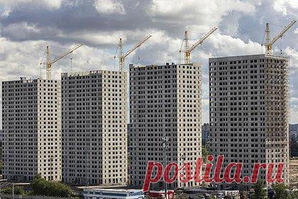 В России предложили субсидировать страховку для двух категорий ипотечников. В России могут начать субсидировать страховку жизни и здоровья для ипотечников старше 50 лет и заемщиков с ограниченными возможностями. С предложением снизить стоимость страхового полиса для двух категории граждан к правительству и Центробанку обратилась федеральная компания «Этажи».