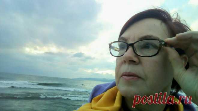 Во сколько лучше просыпаться, отпуск начинался в 5 утра и это для меня оптимально
Утренняя прогулка на фото, мои 5000 шагов дневной активности по безлюдному Сочи. Для меня это дилемма, во сколько проснуться. Люблю поспать утром, а в то же время ценю дополнительное время нашей жизни. Не даром же пословица гласит, что можно всё проспать в этой жизни. С годами стала понимать и ценить время ещё больше. Утро, море […]
Читай пост далее на сайте. Жми ⏫ссылку выше