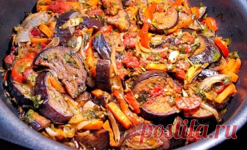 Грузинская кухня отводит баклажанам не менее почетное место, чем баранине. Она предлагает...