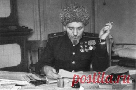 Сталин решал проблемы быстро, спокойно и эффективно. Ковпак рассказывает случай.......