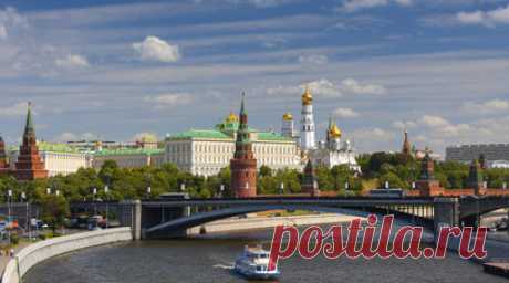 «Российская Федерация открыта для диалога»: в Кремле высказались о перспективе переговоров с Киевом через посредников. Российская сторона открыта для любого диалога по Украине при условии достижения своих целей, заявил пресс-секретарь президента России Дмитрий Песков, комментируя возможность переговоров с Украиной через посредников. Он напомнил, что глава государства сохраняет открытость к подобному развитию событий, о чём он сам неоднократно заявлял. Читать далее