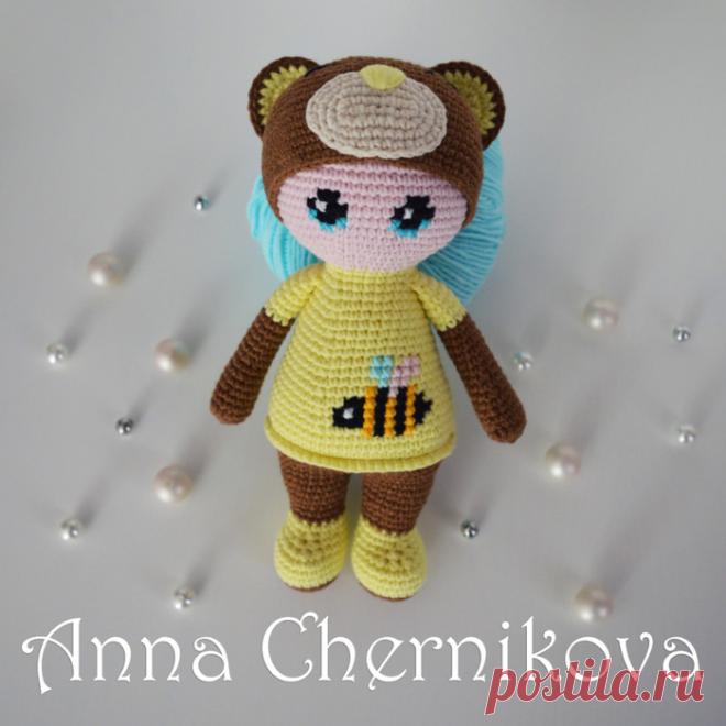 Пупс в костюмчике мишки