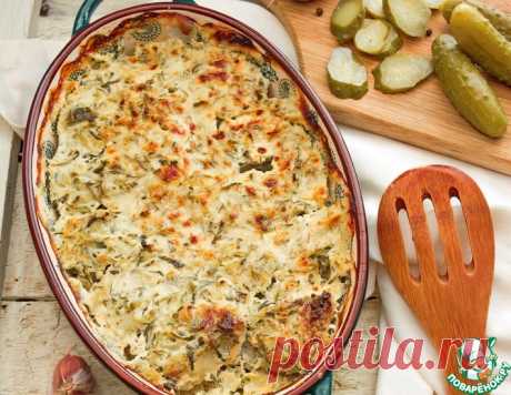 Минтай в сметане с маринованными огурцами – неизбитый вкус!