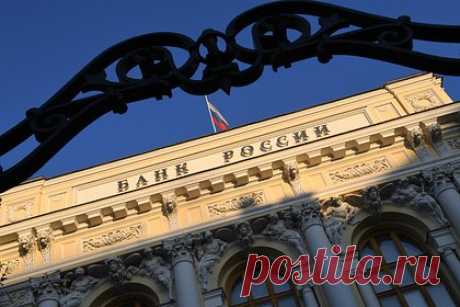 ЦБ раскрыл объем заблокированных российских активов. Объем заблокированных за границей активов российских инвесторов на 30 ноября оценивался в 5,7 триллиона рублей, такую цифру раскрыла директор департамента инвестиционных финансовых посредников ЦБ Ольга Шишлянникова. Из них чуть больше 20 процентов — это активы, которые принадлежат розничным инвесторам, пояснила она.