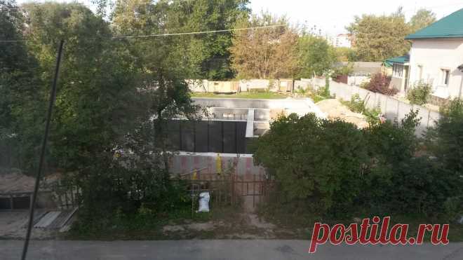 Наслаждаемся результатом из кустов #injenerkot #проект #коттедж #дом #смета #полоцк #витебск #эскиз #фундамент #перекрытие #кровля