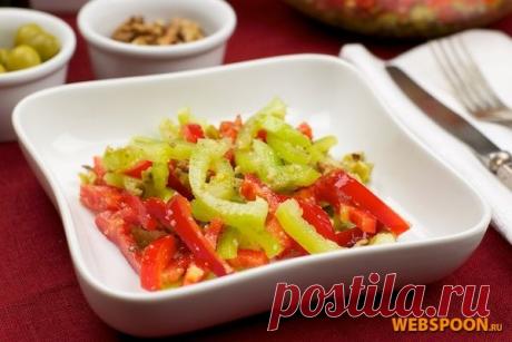 Салат из сладкого перца | Рецепт салата из сладкого перца с фото | Салат с оливками и орехами на Webspoon.ru