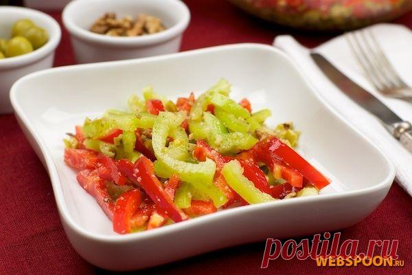 Салат из сладкого перца | Рецепт салата из сладкого перца с фото | Салат с оливками и орехами на Webspoon.ru