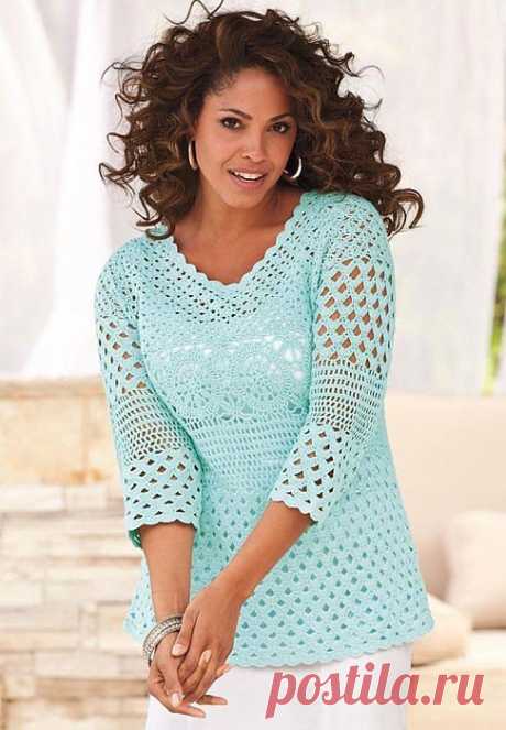 Нарядная туника (платье) с рукавом реглан крючком.