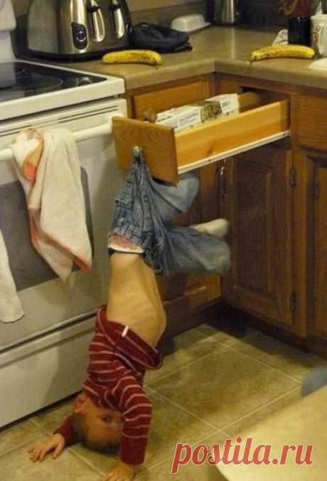 И все равно каждая мама скажет, что дети это счастье! Ну, и пусть левый глаз дергается......))))