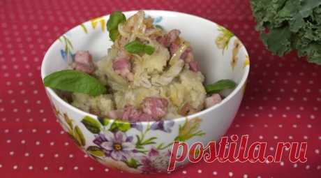 Kартофельное пюре с ячменной крупой (мульгипудер) Когда какой-нибудь иностранный гость приезжает в Эстонию, он почти всегда спрашивает угостить его каким-нибудь национальным эстонским блюдом. И довольно часто ему предлагают кашу мульгипудер. Почему? Поскольку трудно найти другое настолько же эстонское блюдо как каша мульгипудер!