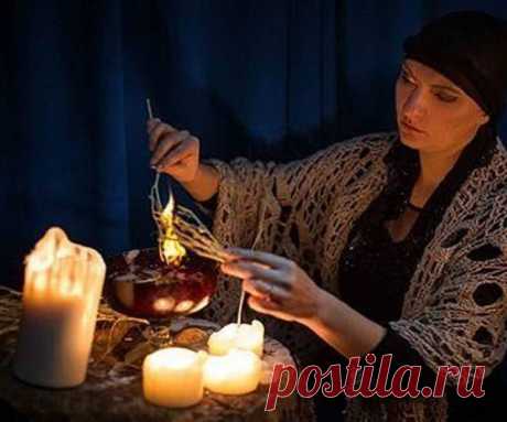 Гадания онлайн. Онлайн чаты с экстрасенсами, гадалками и астрологами. Самые новые бесплатные онлайн гадания. Все виды и способы гаданий онлайн: Таро, Ленорман, карты, руны, цыганские гадания, кубики, монеты, оракулы, карты ангелов