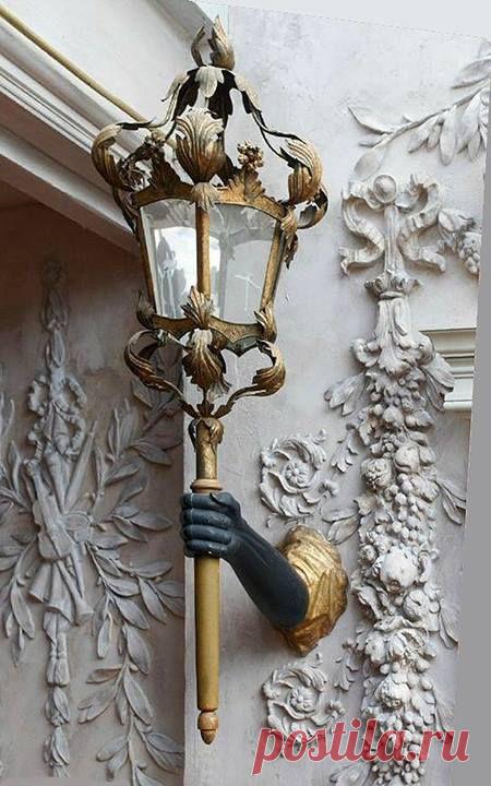 (3) Musetouch Visual Arts Magazine