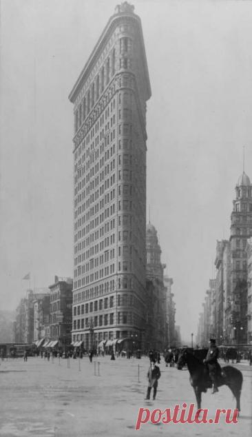 FULLER BUILDING, NEW YORK CITY — ТРЕУГОЛЬНИК ВРЕМЕНИ — VIZIST.ru