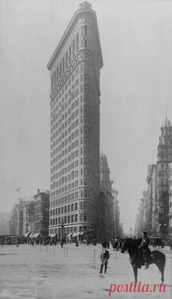 FULLER BUILDING, NEW YORK CITY — ТРЕУГОЛЬНИК ВРЕМЕНИ — VIZIST.ru