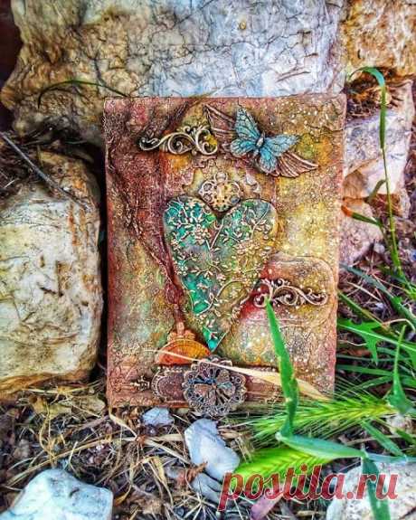 Klair. V. Mixed Media Artist!: 2018