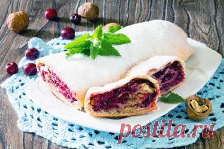 Штрудель с вишней: три вкусные идеи