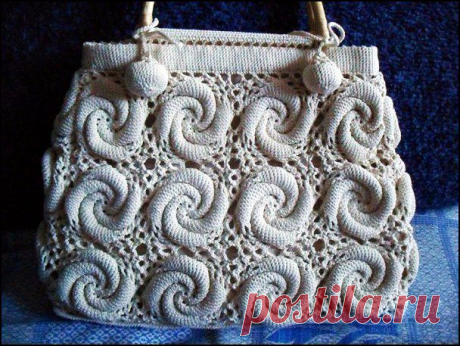 Сумочка из мотивов