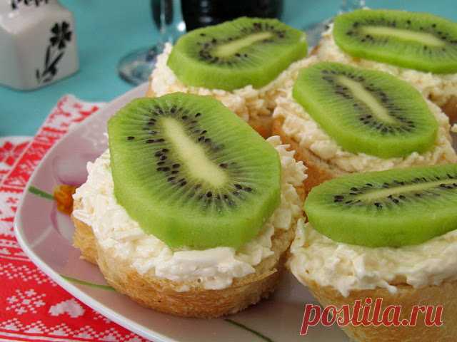 Постигая искусство кулинарии... : Бутерброды с киви