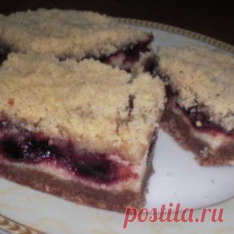 Быстрый и невероятно вкусный пирог со смородиновым джемом