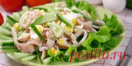 14 простых и очень вкусных салатов с кальмарами