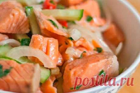 Рыбный салат по-корейски, который съедается моментально благодоря удачному маринаду | Вкусно всем | Яндекс Дзен