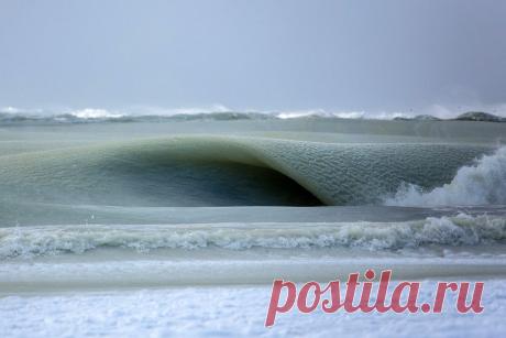 Замерзающие волны