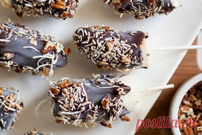 Бананы в шоколаде на палочке, пошаговый рецепт