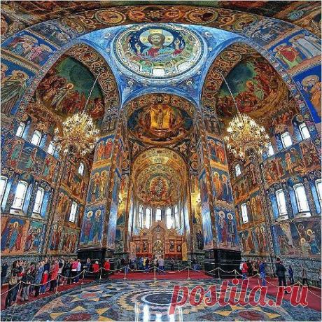 Красота Божественная!!!!!!
Валентина Абрамова

Это Храм Спаса на Крови в Санкт-Петербурге...!!!