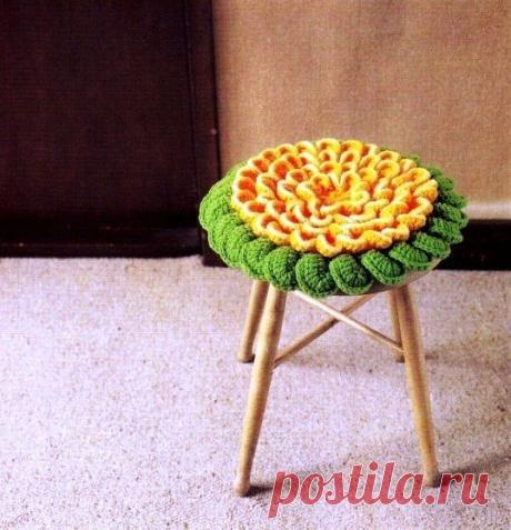 Цветочная сидушка на табурет - Для уюта в доме