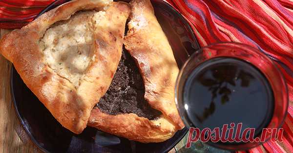 Мягкий сыр в ушах Этот позабытый многими рецепт Hamantashen сохраняла южно-африканская еврейская община, пока один из ее членов – в прошлом программист – не перебрался в Израиль и не открыл тут пекарню, специализирующуюся на южно-африканской продукции. После первого же Пурима пекарня прославилась на всю страну