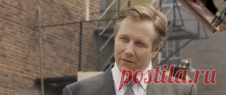 Дж.Т. Уолш, 28 сентября, 1943
 • 27 февраля 1998