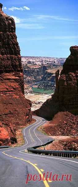 Utah State Highway 95 (Bicentennial Highway) Hite Crossing Bridge, Glen Canyon National Recreation Area  |  Pinterest: инструмент для поиска и хранения интересных идей