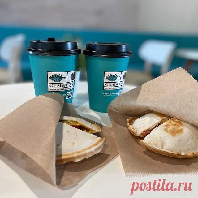 Photo by ЧАЙ КОФЕ on August 26, 2021. May be an image of food and indoor.
