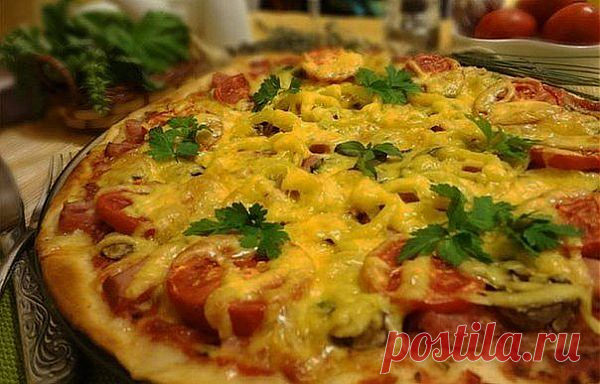 Один из самых вкуснейших шедевров Итальянской кухни!
"Пицца с ветчиной и сыром"! Рецепт смотреть на сайте...