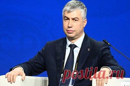 Плохие дороги в российском городе объяснили импортозамещением. Плохое состояние автодорог в Ростове-на-Дону связано со множеством факторов — в том числе с импортозамещением асфальтобетонных смесей. Так большое количество разрушений объяснил мэр города Алексей Логвиненко. По его словам, российские производители еще не до конца разработали нужную рецептуру присадок.