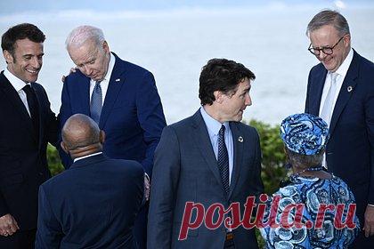 Страны «Большой семерки» ускорят отказ от российских энергоносителей. Страны «Большой семерки» (G7) договорились об ускорении поэтапного отказа от зависимости от российских энергоносителей. По данным коммюнике, особое внимание уделяется сокращению потребности в газе и в энергосбережении. Помимо этого, лидеры G7 согласились, что ситуация на Украине сильно влияет на энергетическую сферу.