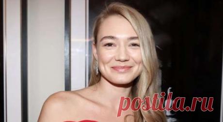 «Папины дети»: Оксана Акиньшина выложила редкое фото с подросшими сыном и дочерью . Милая Я