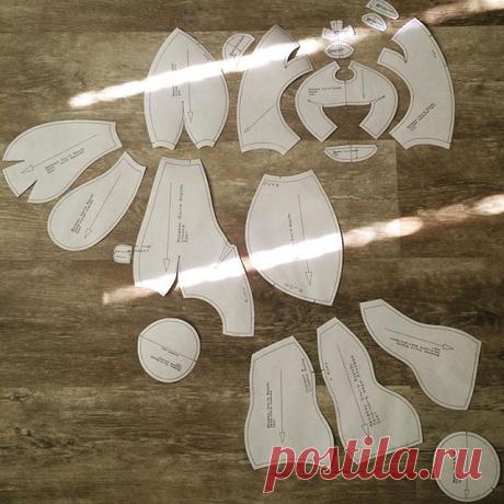 В #процессе работы над #макетом 
#мягкаяигрушка #лекала #лекалапросто #выкройкиигрушек #лекаланазаказвмоскве