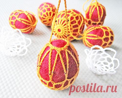 Мастер-класс по валянию: пасхальные яйца-погремушки