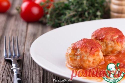 "Ежики" в томатно-яблочном соусе - кулинарный рецепт