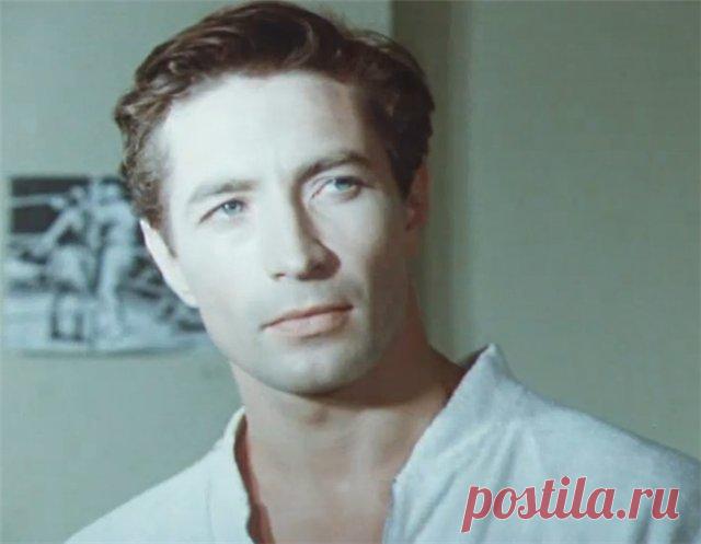 Юрий Каморный