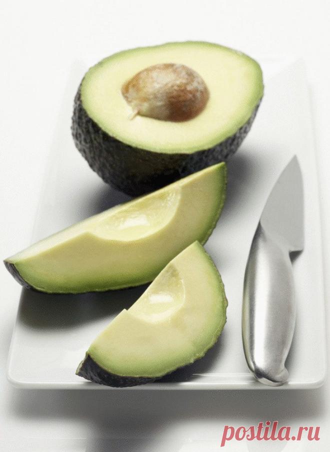 Продукты, которые помогут сохранить здоровье сосудов / Будьте здоровы