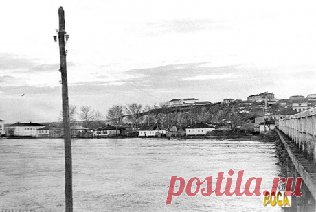 58. Стрелецкий мост . Половодье. 1950-е годы