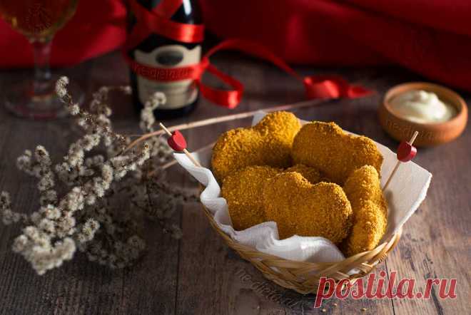 Закусочные пирожки с ветчиной и сыром - рецепт с пошаговыми фото | ne-dieta Предлагаю вам оригинальный рецепт вкуснейших закусочных пирожков с начинкой из ветчины и сыра. Эти пирожки панируются и обжариваются во фритюре и получаются очень аппетитными, хрустящими и сытными.