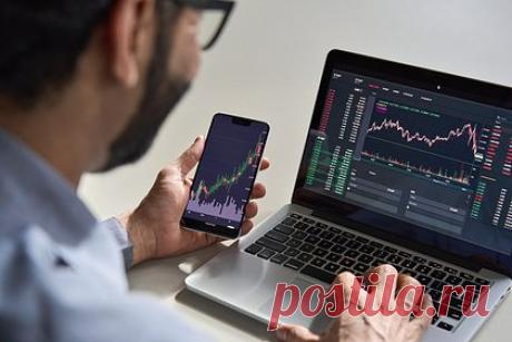 Курс биткоина превысил 18 тысяч долларов впервые с середины декабря. Курс биткоина превысил 18 тысяч долларов впервые с середины декабря. По состоянию на 15:09 по московскому времени первая криптовалюта торгуется по 18,2 тысячи долларов (плюс 4,4 процента за сутки). На этом фоне рыночная капитализация биткоина достигла 350,7 миллиарда долларов.